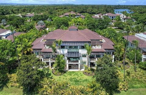 7000 Bahia Beach Blvd LAS VERANDAS CONDOMINIUM #4128